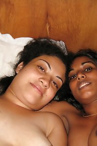 Mery imulate cunt-grinding educator sapphic sri lanka